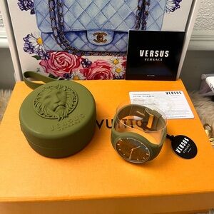 New Versus Versace Domus Collection Mens Watch Featuring Sporty Adjustab…